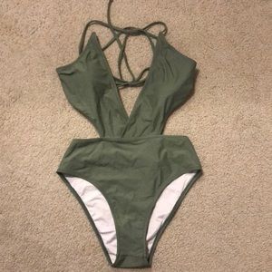 NWT Cupshe One Piece